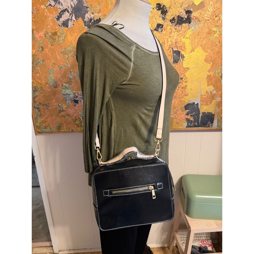 Jessica Moore Black Textured Camera Bag JM-386BLT Crossbody Handbag NWT